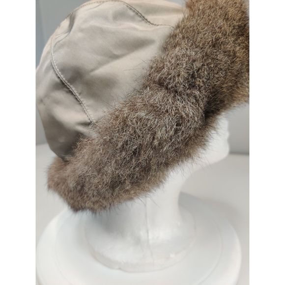 Vintage Echos de Paris Rabbit Fur And Gold Fabric Hat 21\